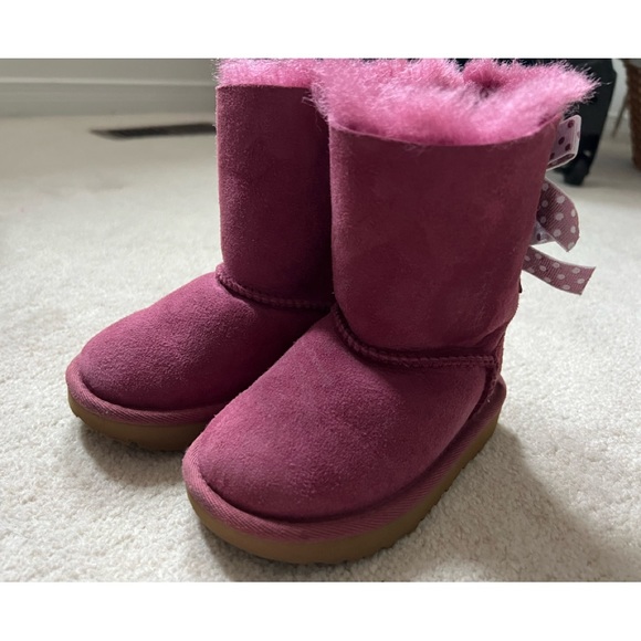 -SOLD- UGG BAILEY BOW II POLKA DOTS TODDLER BOOTS - Picture 2 of 7